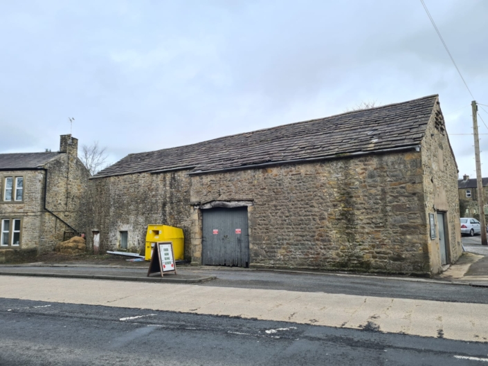 Maypole Barn, Long Preston, North Yorkshire, BD23 4PH WBW Surveyors